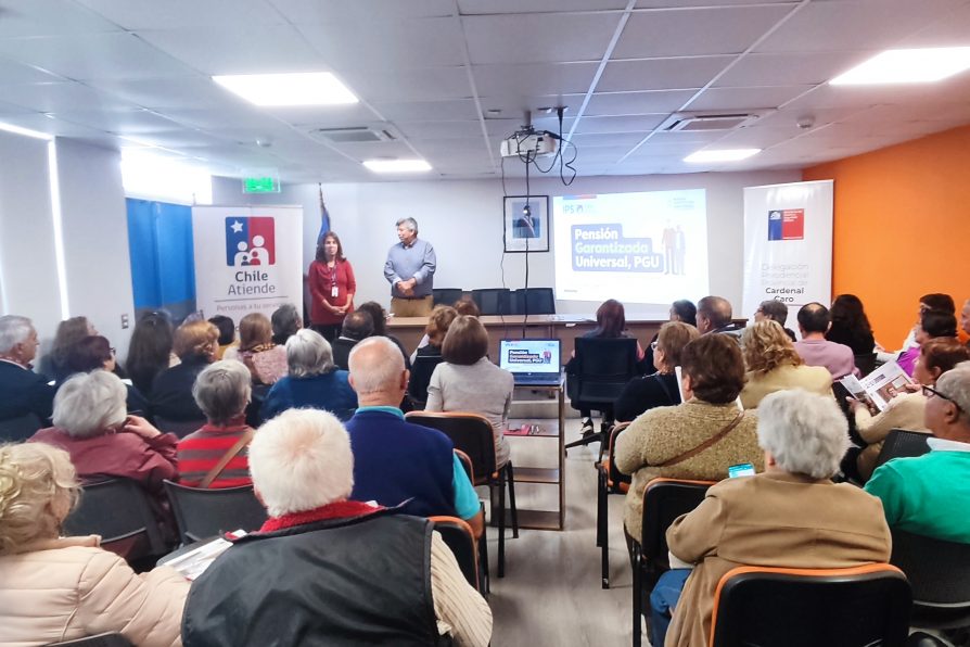 Delegación Presidencial junto al IPS realiza charlas sobre la Pensión Garantizada Universal