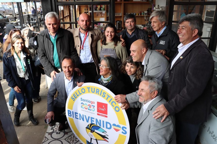 Ministro del Deporte encabezó en Pichilemu lanzamiento de Sello Turístico de los Panamericanos