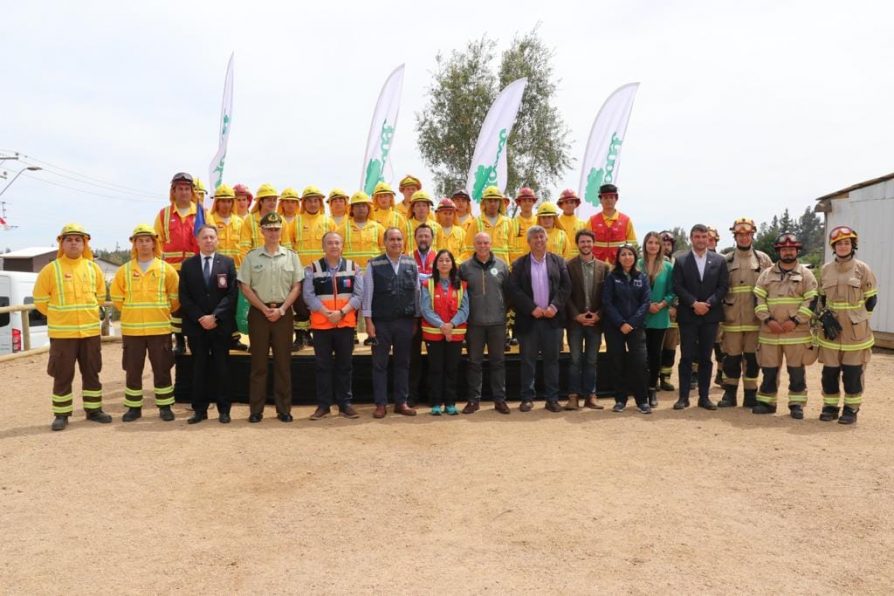 En Pichilemu se presentó Plan Regional contra Incendios Forestales