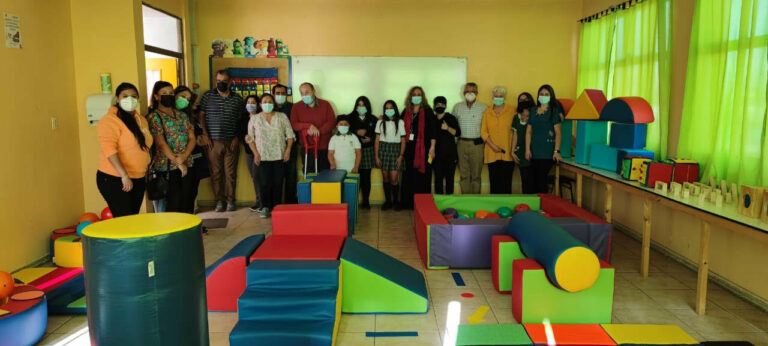 Escuela Washington Venegas inaugura su Primera Sala Estimulación Multisensorial
